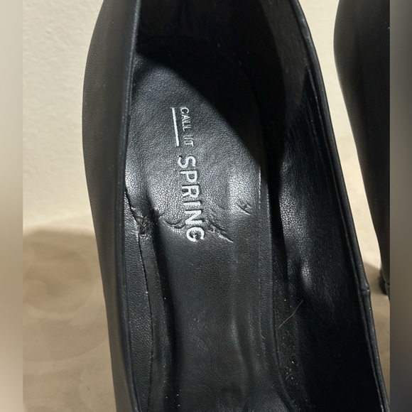 Spring Heels - Picture 3 of 5